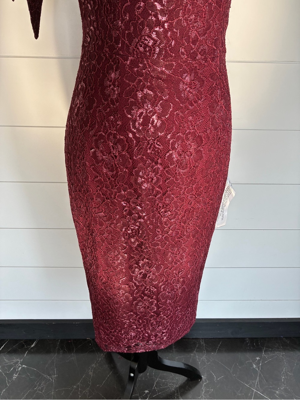 DRESS THE POPULATION LACE
Tiffany ONE SHOULDER BOW
Sheath MIDI DRESS S NWT - Picture 5 of 12